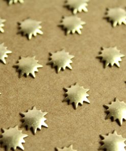 18 pc. Tiny Antique Brass Plated Sunbursts : 9mm - made in USA | AB-158