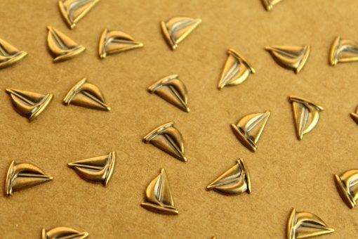 20 pc. Tiny Antique Brass Plated Sailboat Stampings - Left : 7mm by 9mm - made in USA | AB-190
