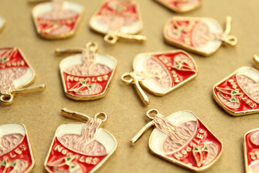 5 pc. Enameled Cup of Noodles Soup Charms, 24mm x 20mm | MIS-151*