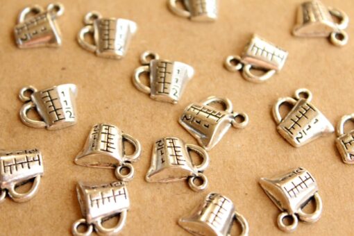 20 pc. Antique Silver Measuring Cup Charms, 13.5mm x 14.5mm | MIS-105