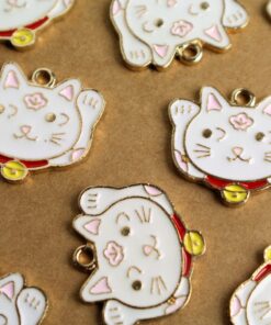 6 pc. Enameled Maneki-neko Cat Head Charms, 21mm x 24mm | MIS-301
