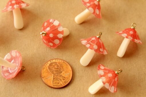 5 pc. Red and White Acrylic Mushroom Charms, 23mm x 22mm | MIS-448