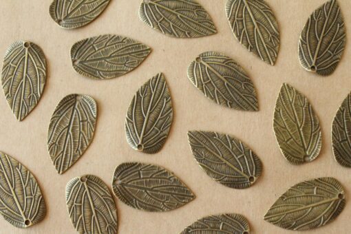 12 pc. Antique Bronze Veined Leaf Pendants, 38mm x 21mm | TMP-003