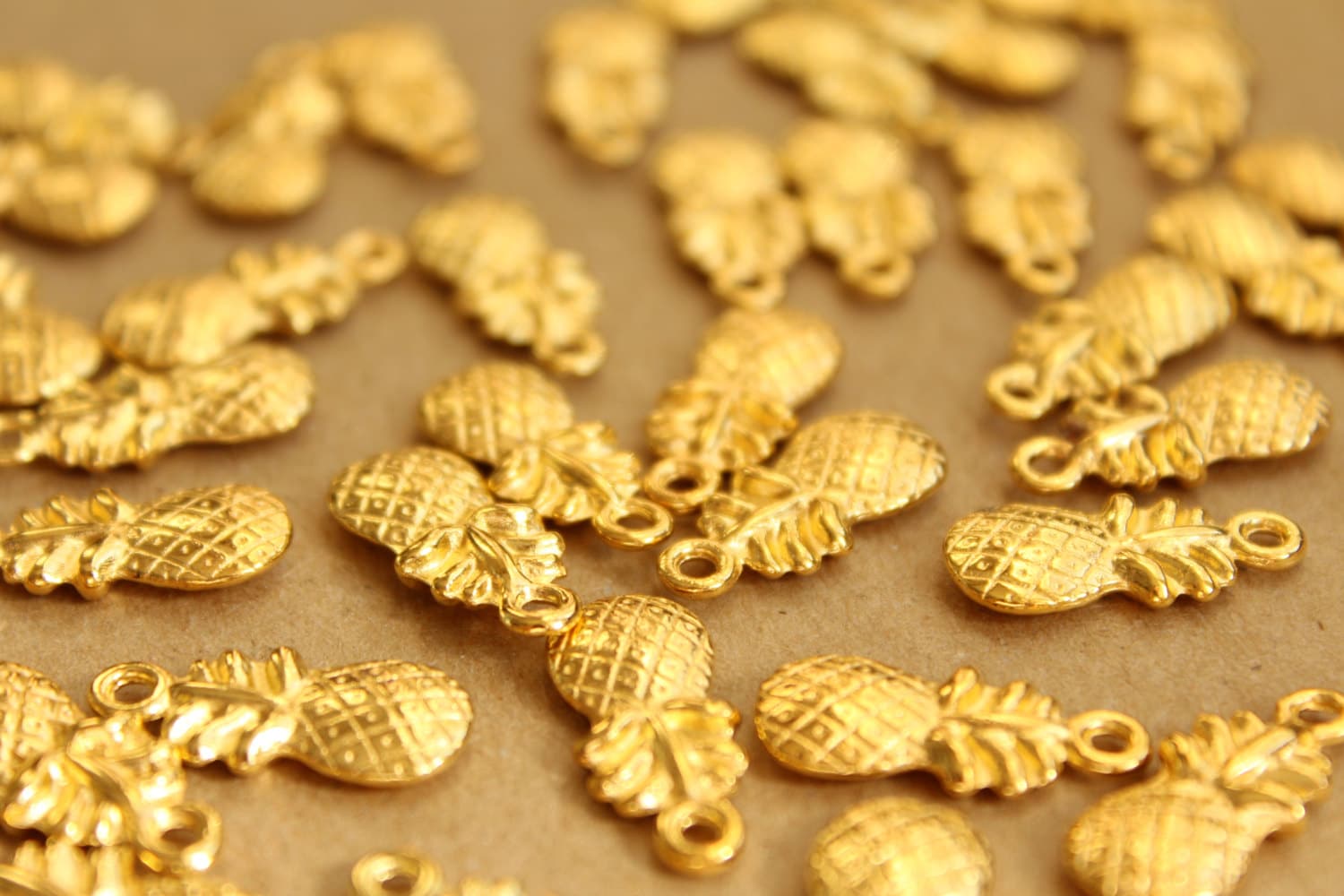 15 pc. Gold Pineapple Charms, 19.5mm x 9mm | MIS-060