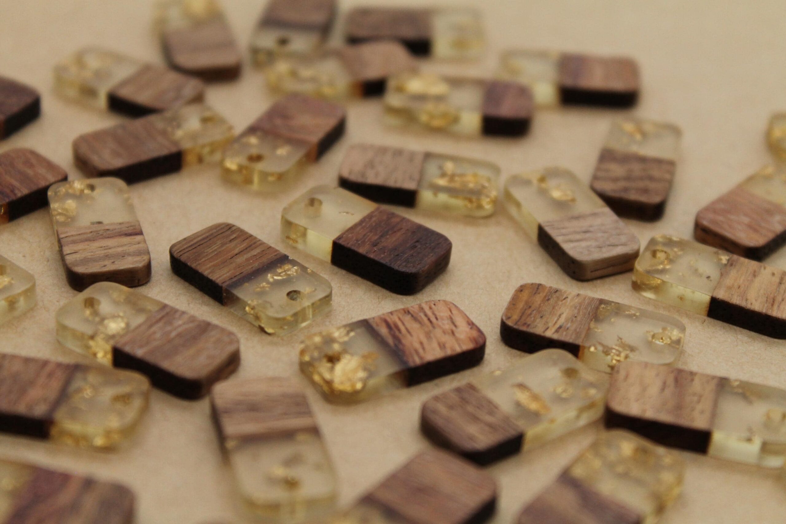 6 pc. Wood and Resin Rectangle Charms, Rounded Corners, Gold Flakes, 21.5mm x 10mm | MIS-156*