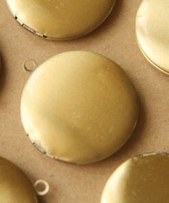 2 pc. Antiqued Brass Round Lockets 32mm x 36mm | LOC-046