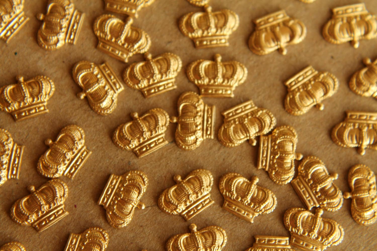 12 pc. Small Raw Brass Detailed Crowns: 10mm by 7mm - made in USA | RB-096
