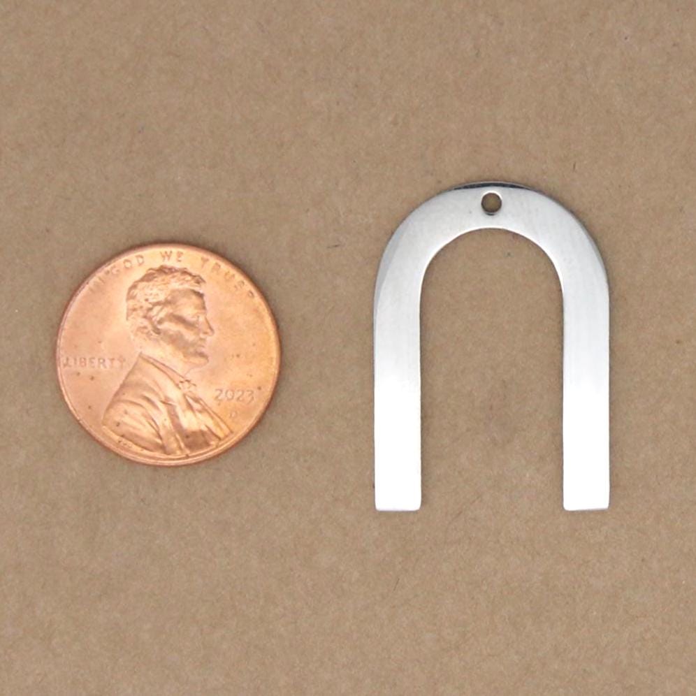 4 pc. Stainless Steel Horseshoe Charms, Rainbow Charms, 28mm x 20mm | TMP-028