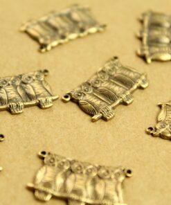 5 pc. Antique Brass Plated Owl Trio Connectors: 22mm by 13mm - made in USA | AB-279