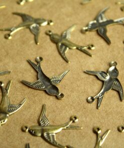 6 pc. Antique Brass Plated 2 Loop Bird Connector Facing Left Sparrow Swallow Songbird Flying East Spring Summer Birds Flight | AB-264