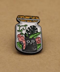 1 pc. Cat in a Terrarium Jar Enamel Pin Brooch, 30mm x 18mm | MIS-034