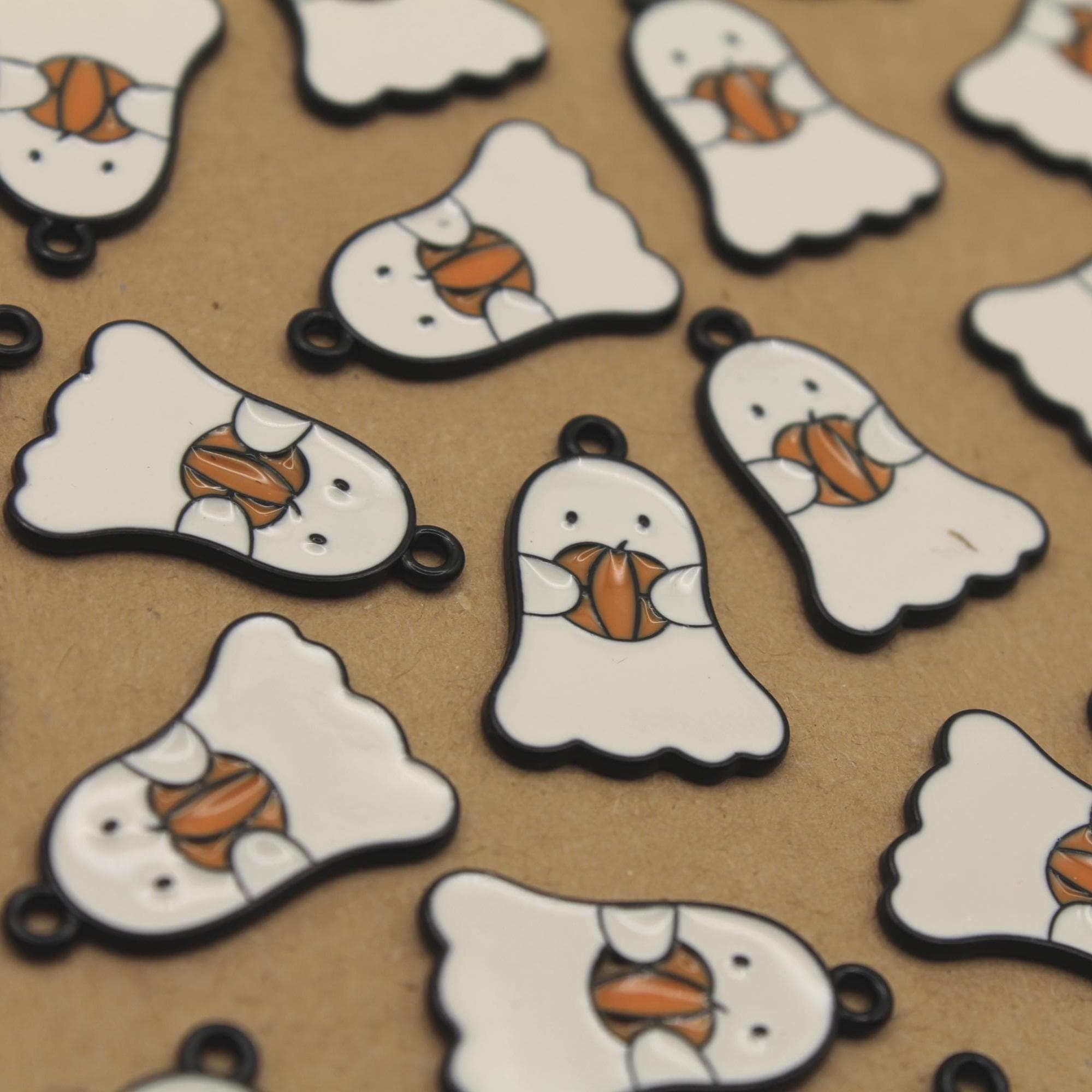 8 pc. Enameled Ghost with Pumpkin Charms, 22mm x 15mm | TMP-041