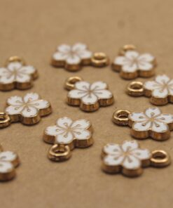 10 pc. White and Gold Enameled Hibiscus Flower Charms, 14.5mm x 12mm | MIS-513*
