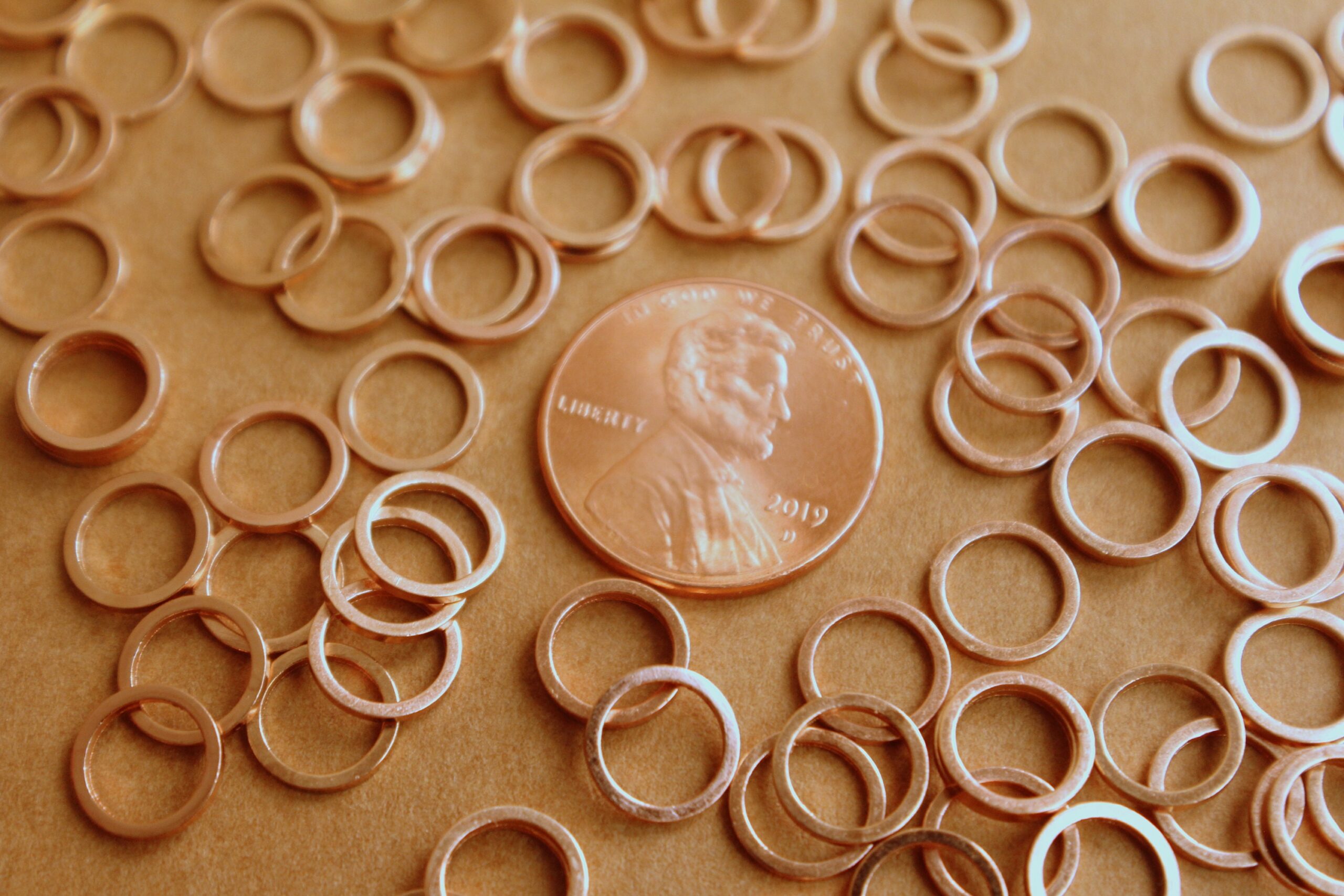 100 pc. Rose Gold Plated Circle Links: 8mm diameter | FI-590