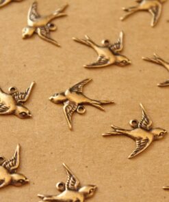5 pc. Antiqued Brass Plated 1 Loop Bird Charm Facing Right - made in USA | AB-041