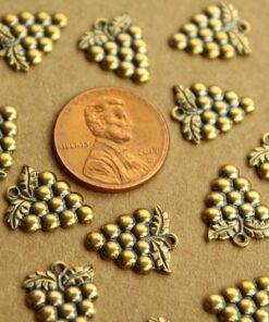 7 pc. Small Antique Brass Plated Bunch of Grapes Charms: 15mm by 11.5mm - made in USA | AB-223