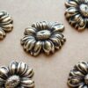 1 pc. Large Antique Brass Plated Daisy: 37mm by 31mm - made in USA Flower Flowers Daisies Fleur Floral Stamping Bouquet Spring | AB-080