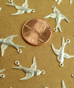 6 pc. Silver Plated Brass 2 Loop Bird Connector Facing Right Sparrow Swallow Songbird Flying West Spring Summer Birds Flight Nature | SI-393