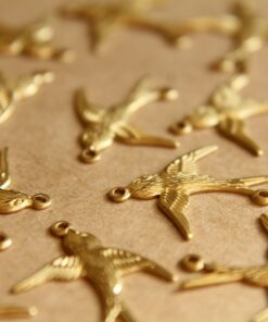 6 pc. Raw Brass 2 Loop Feathered Bird Connector Facing Right Sparrow Swallow Songbird Flying West Spring Summer Birds Flight Nature | RB-478