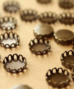 50 pc. Antique Bronze Brass Lace Edge Setting: 10mm in diameter - | FI-355
